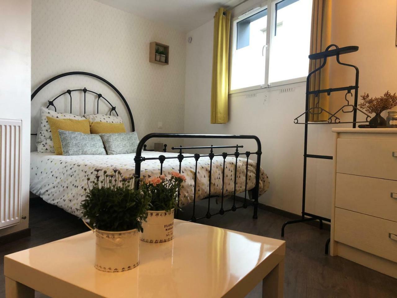 Studio Centre Apartment Dinan Ngoại thất bức ảnh